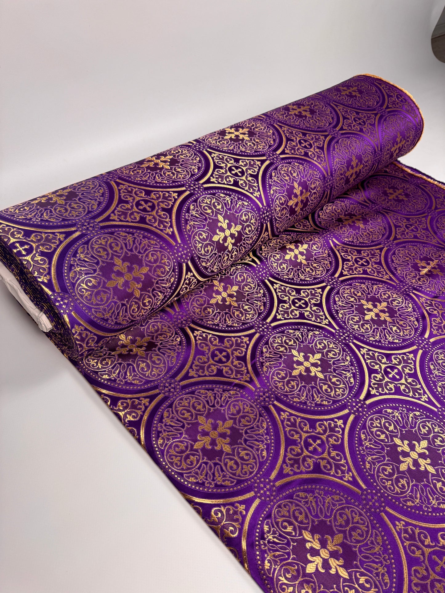 Purple fabric for vestments | Brocade for priests clothing | Liturgical fabric