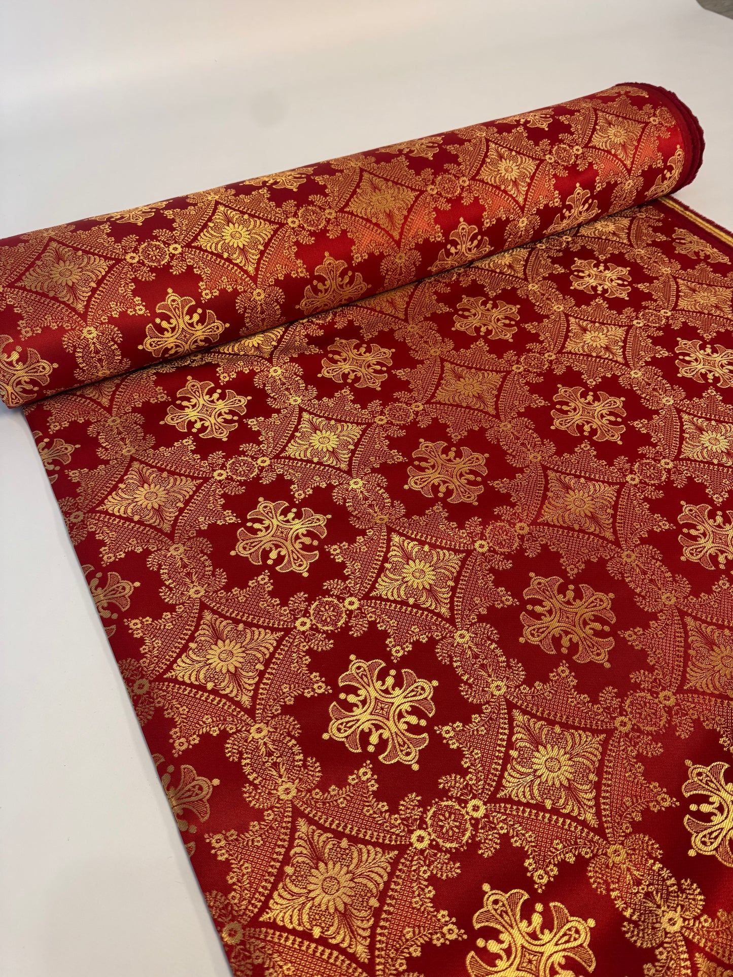 Red fabric for vestments | Brocade for priests clothing | Liturgical fabric