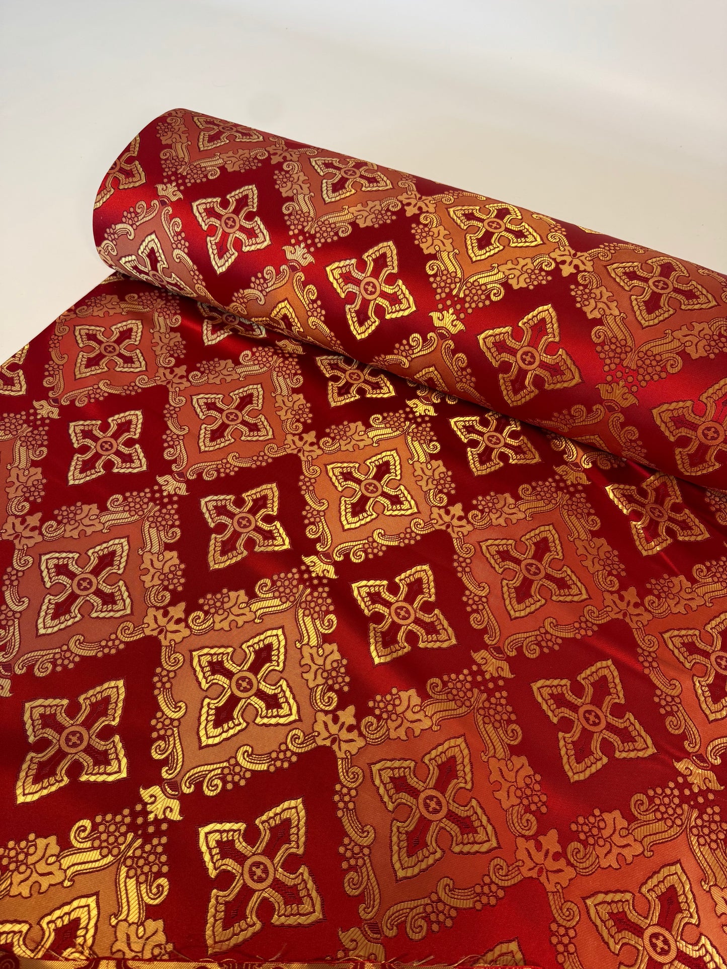 Red fabric for vestments | Brocade for priests clothing | Liturgical fabric