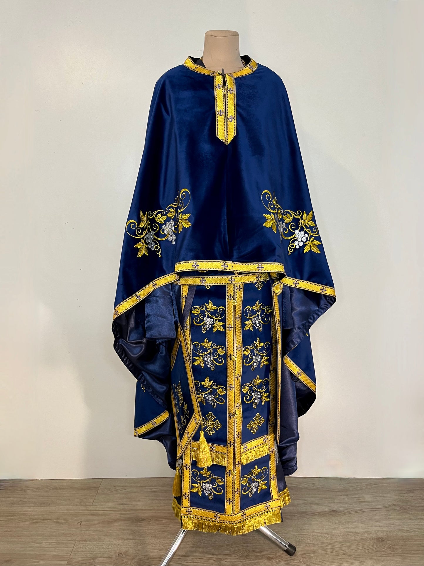 Embroidered Priest vestment set | Greek vestment | Religious Clothing | Priest robe | Orthodox vestments | Clothes for priests