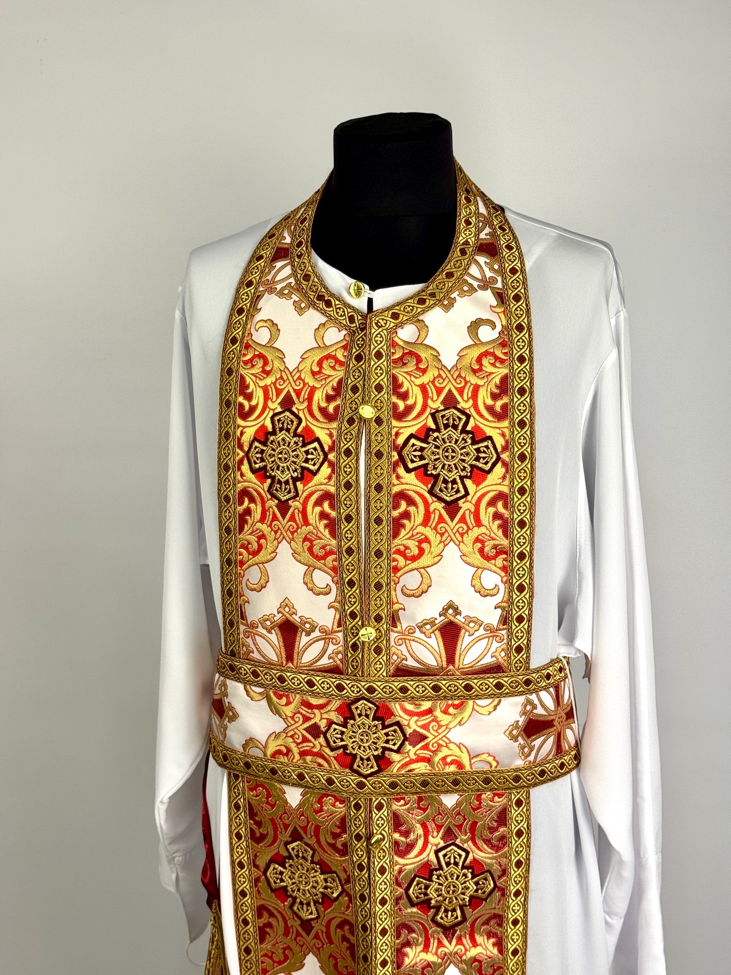 Byzantium vestment of a priest | Classical Greek felon