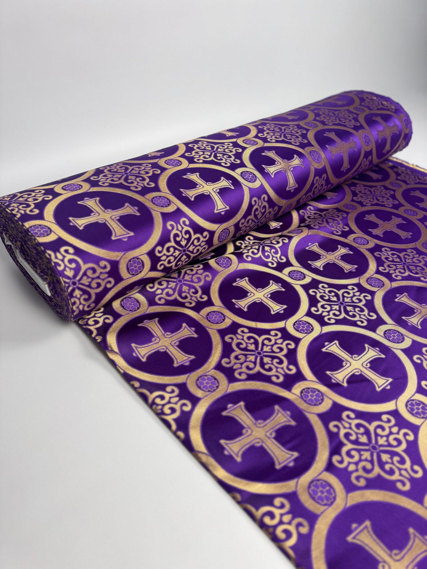 Purple fabric for vestments | Brocade for priests clothing | Liturgical fabric