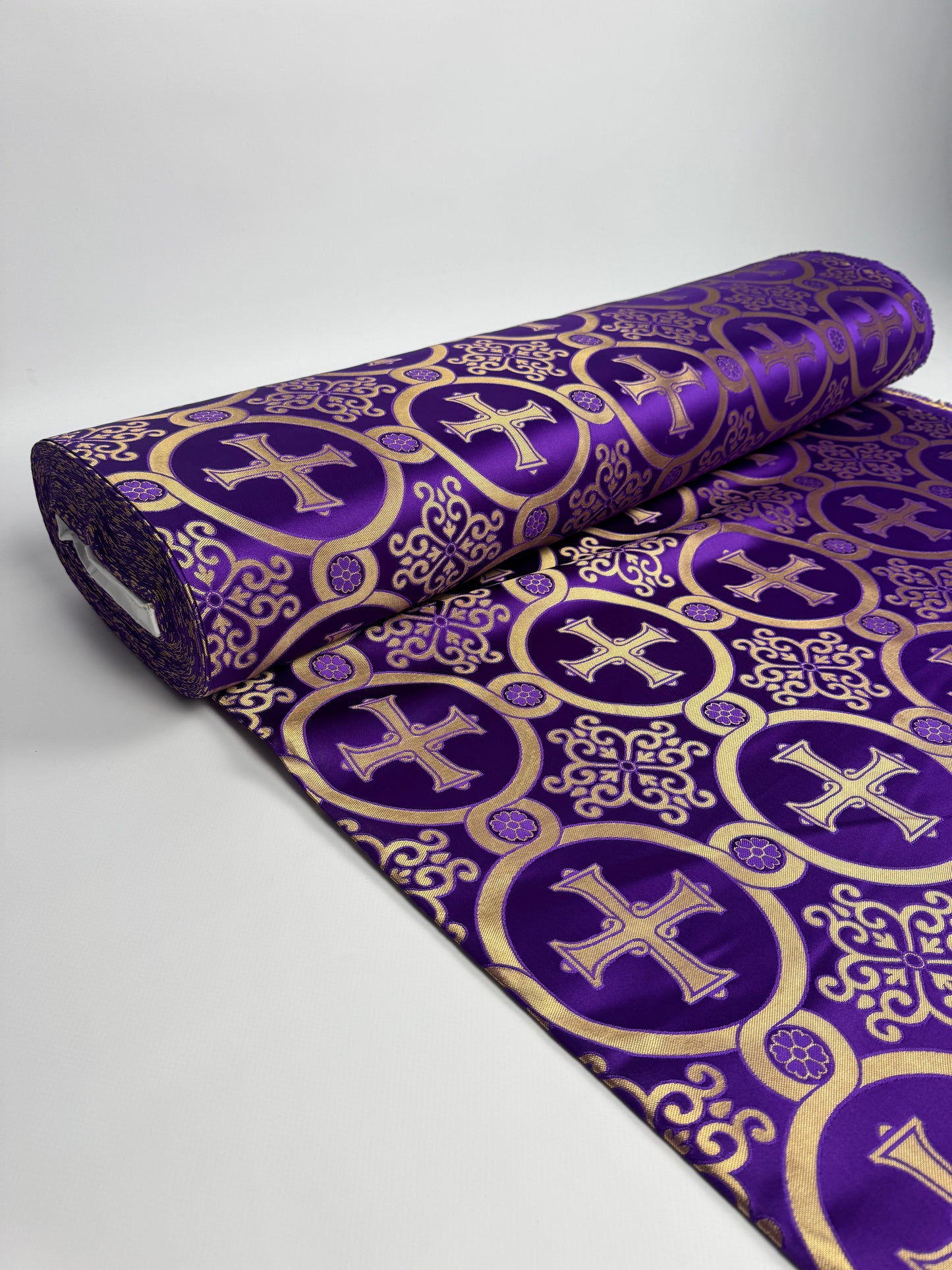 Purple fabric for vestments | Brocade for priests clothing | Liturgical fabric