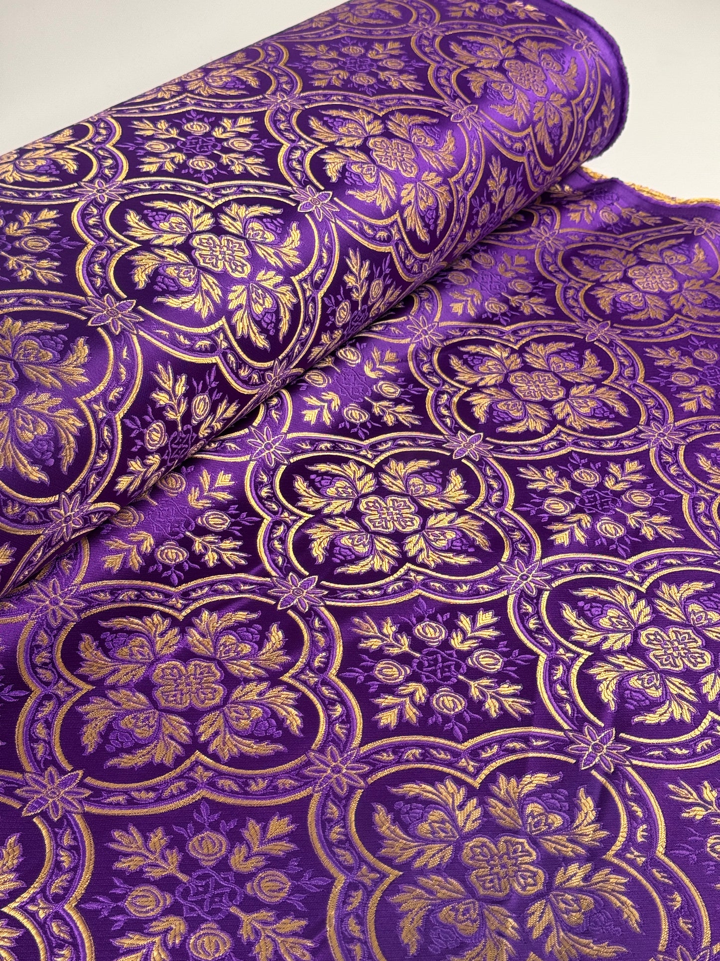 Purple fabric for vestments | Brocade for priests clothing | Liturgical fabric