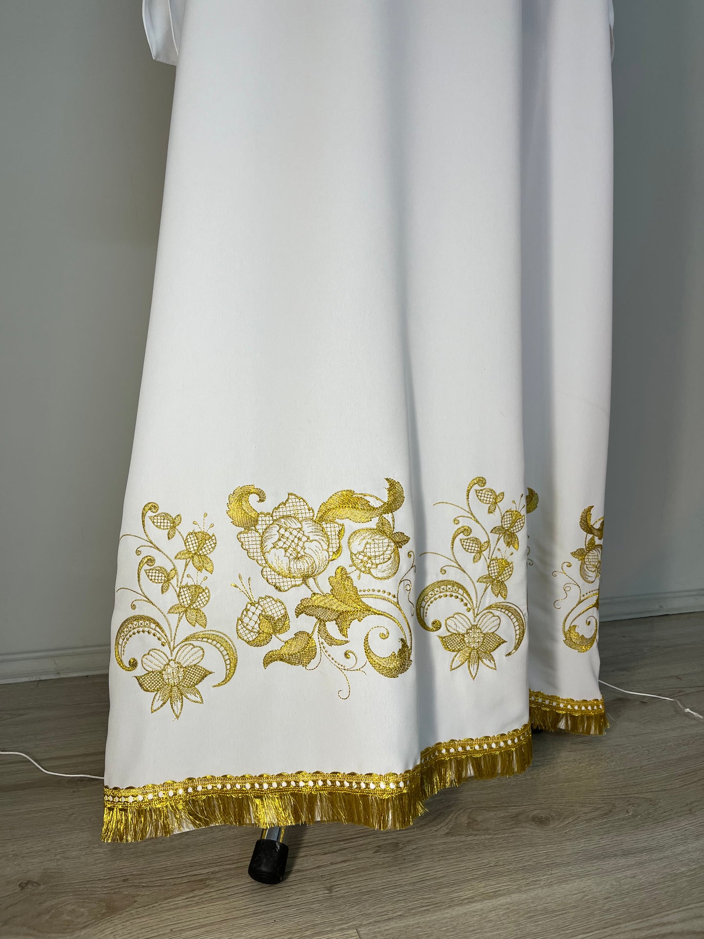 Alb for priest | surplice | Altar vestment | Alb embroidery